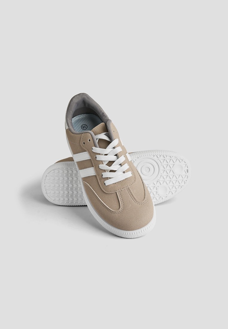 Кеди шкіряні жіночі shoeslovers.com.ua