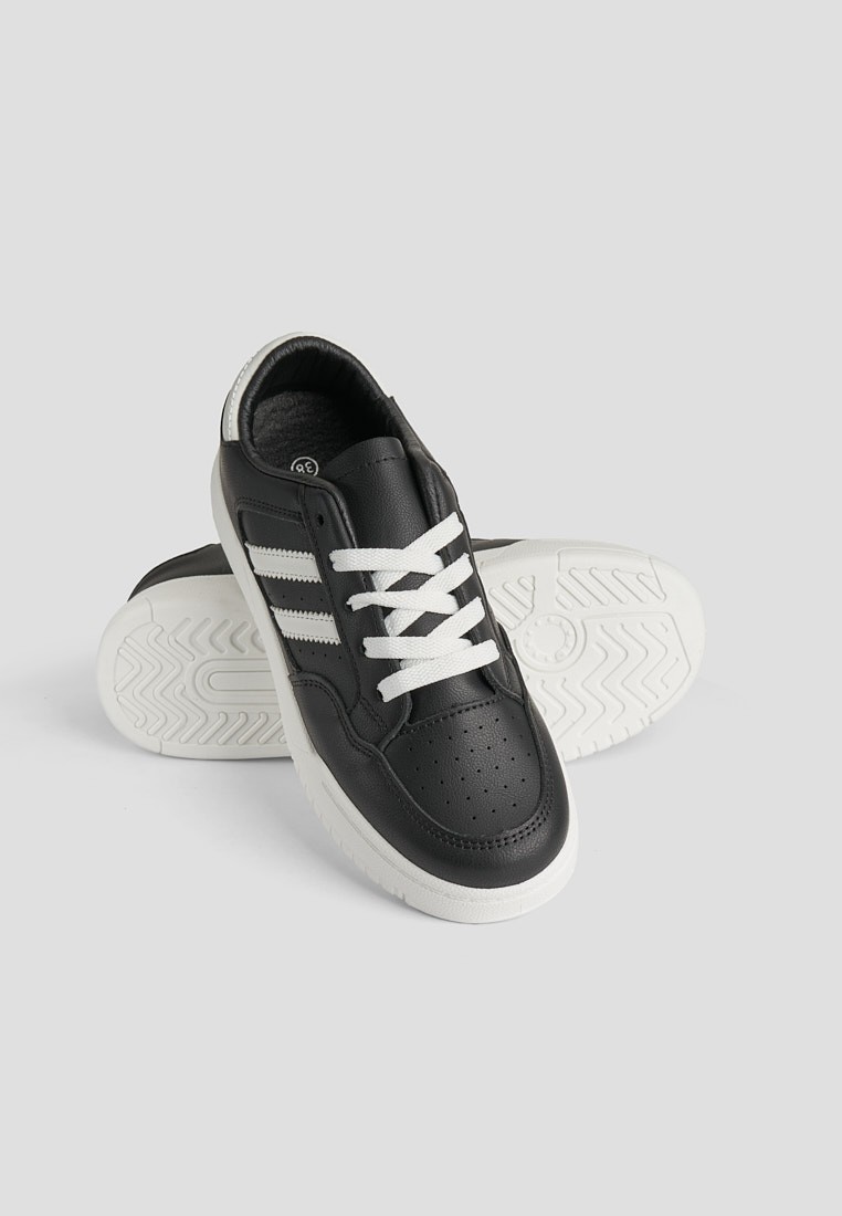 Кеди шкіряні жіночі shoeslovers.com.ua