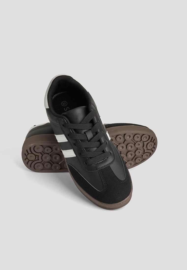 Кеди шкіряні жіночі