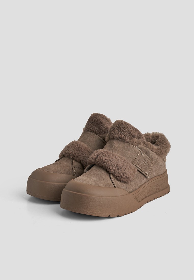 Кеди з хутром жіночі shoeslovers.com.ua