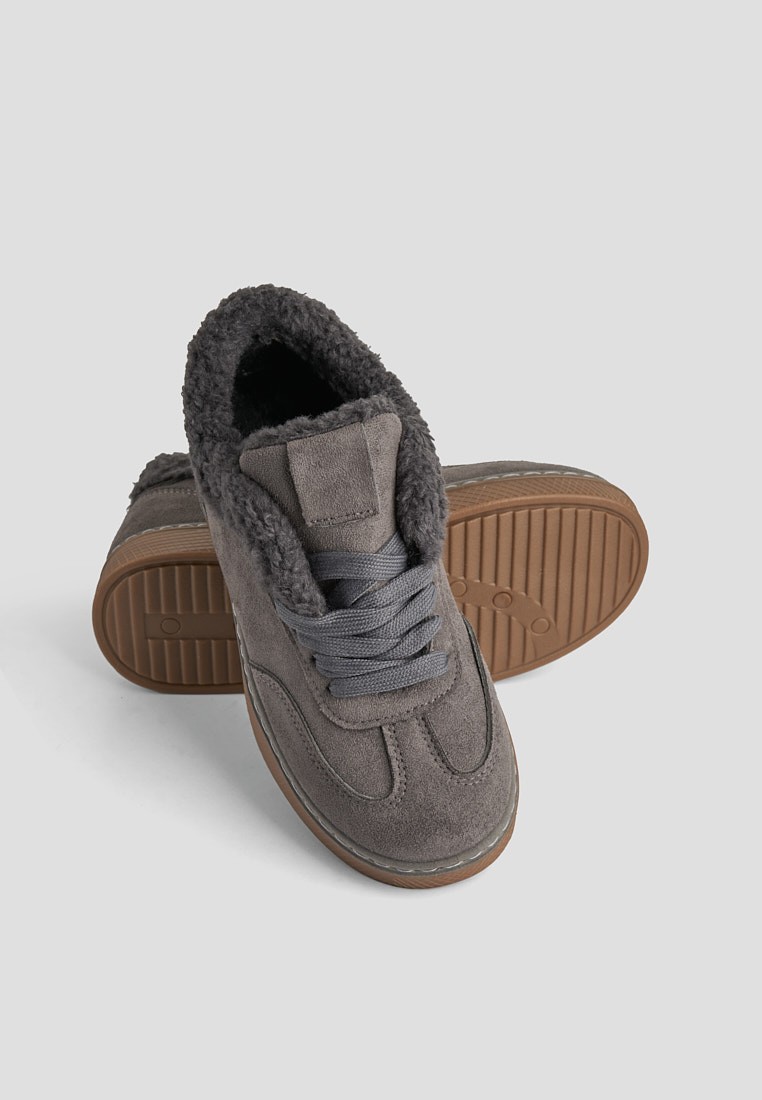 Кеди з хутром жіночі shoeslovers.com.ua