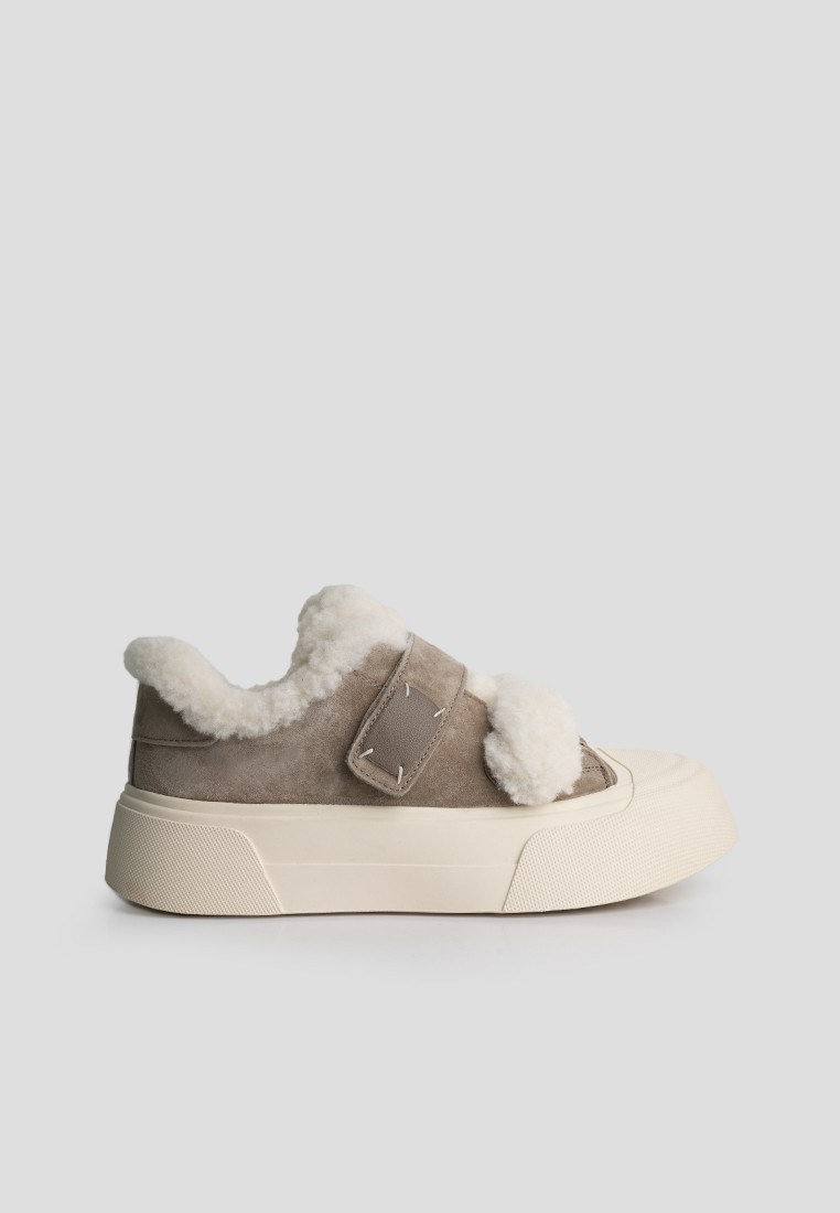 Кеди з хутром жіночі shoeslovers.com.ua