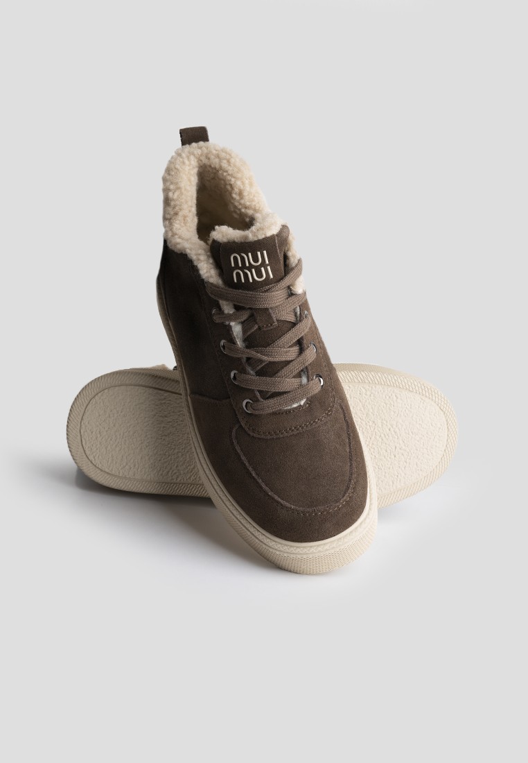 Кеди з хутром жіночі