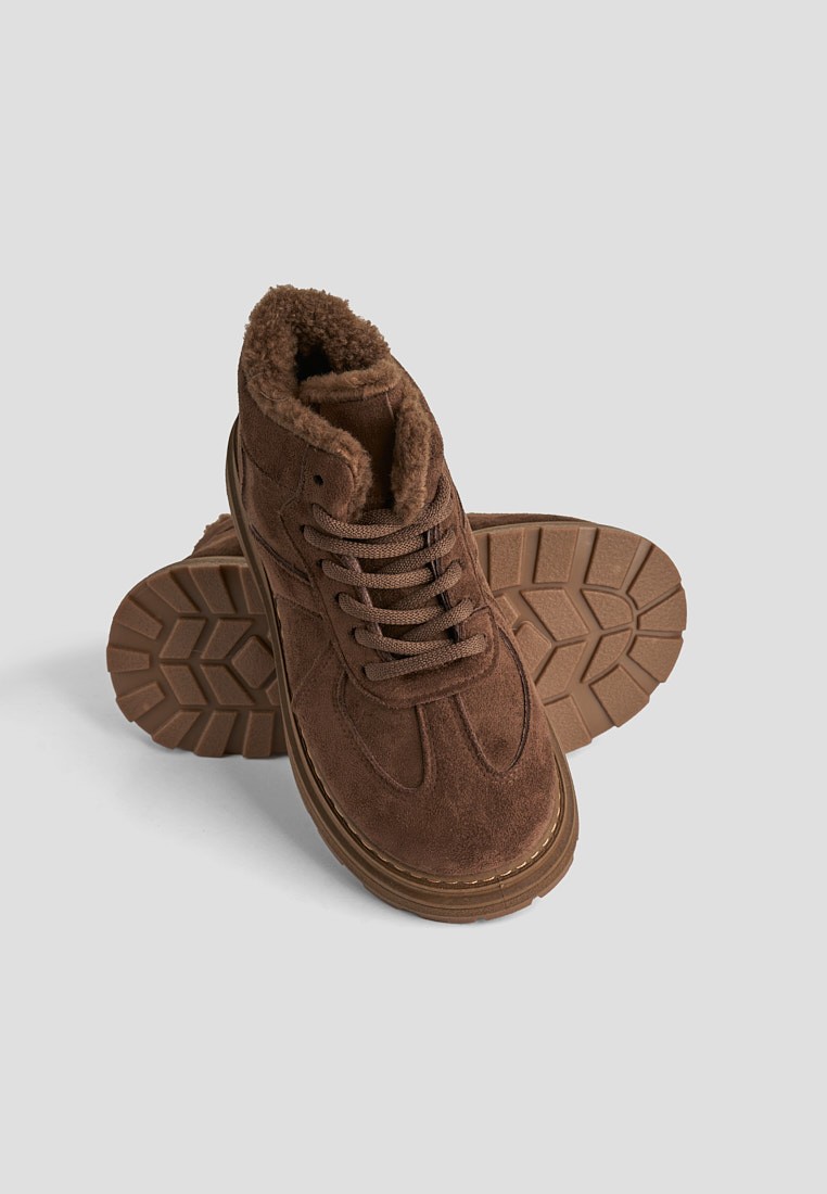 Кеди з хутром жіночі shoeslovers.com.ua