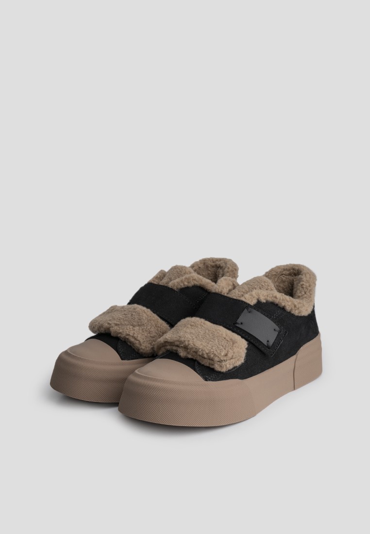 Кеди з хутром жіночі shoeslovers.com.ua