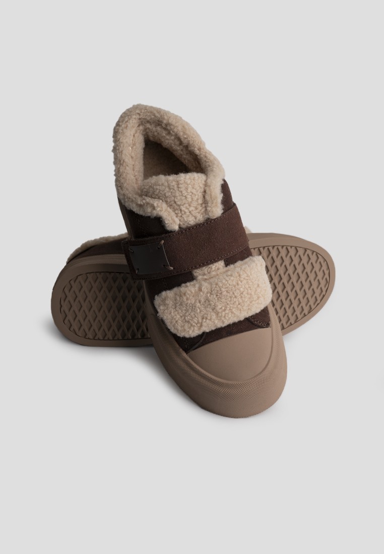 Кеди з хутром жіночі shoeslovers.com.ua