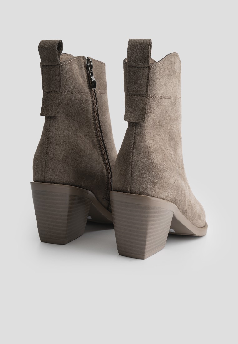 Козаки замшеві жіночі shoeslovers.com.ua