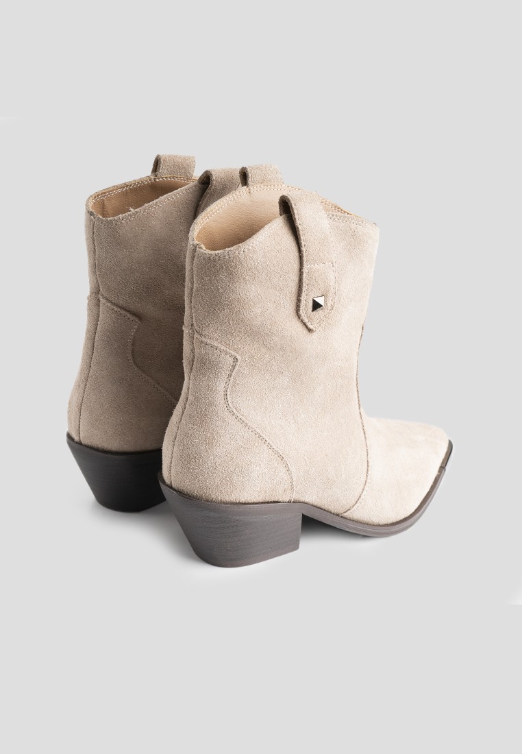 Козаки замшеві жіночі shoeslovers.com.ua