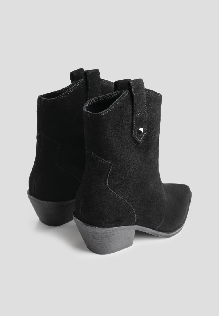 Козаки замшеві жіночі shoeslovers.com.ua