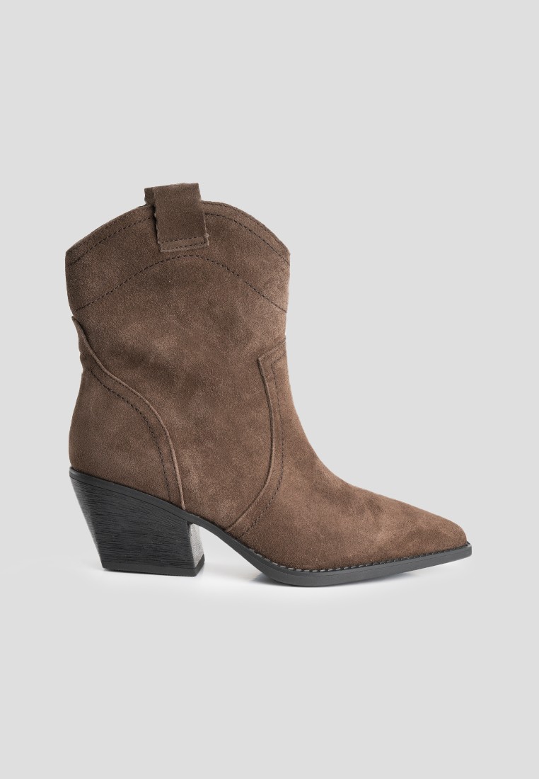 Козаки замшеві жіночі shoeslovers.com.ua