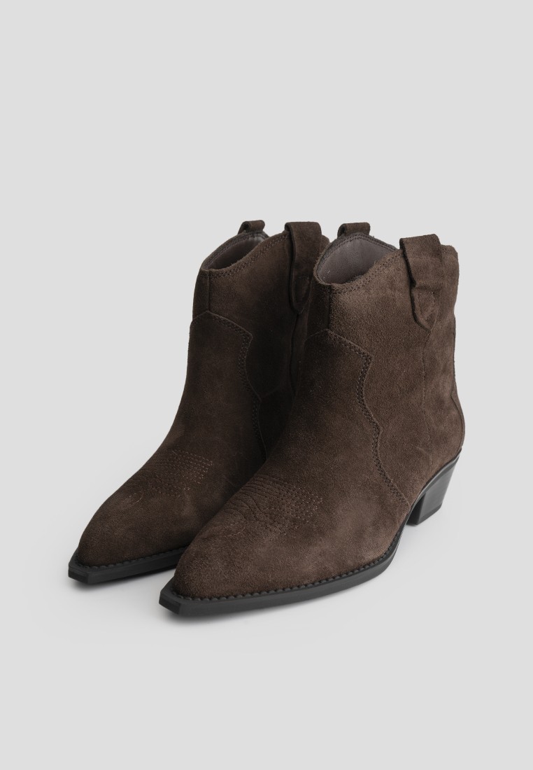 Козаки замшеві жіночі shoeslovers.com.ua
