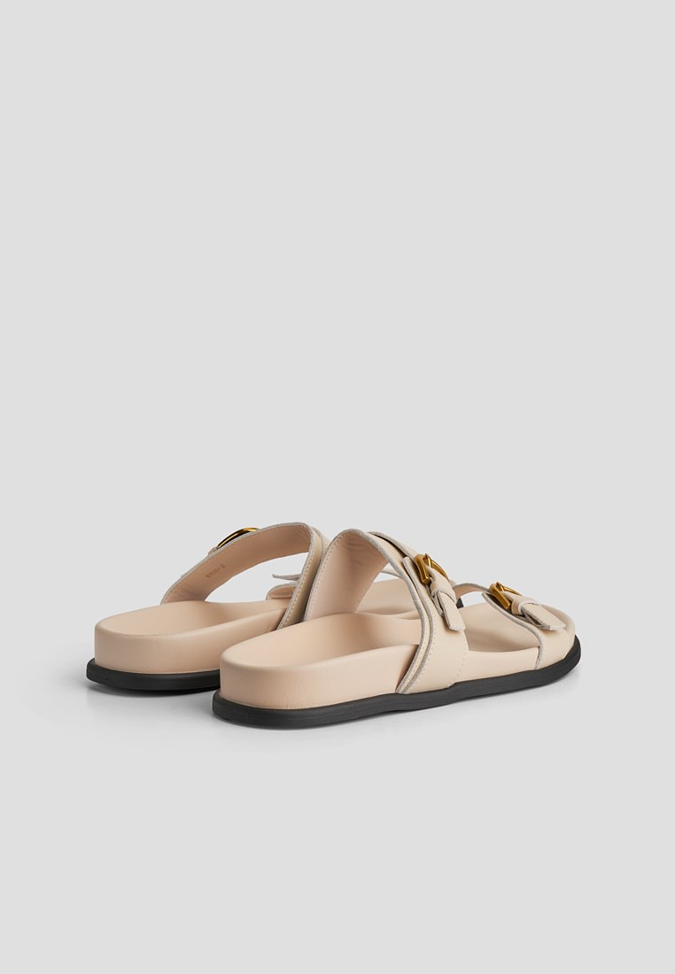 Шльопанці шкіряні жіночі shoeslovers.com.ua