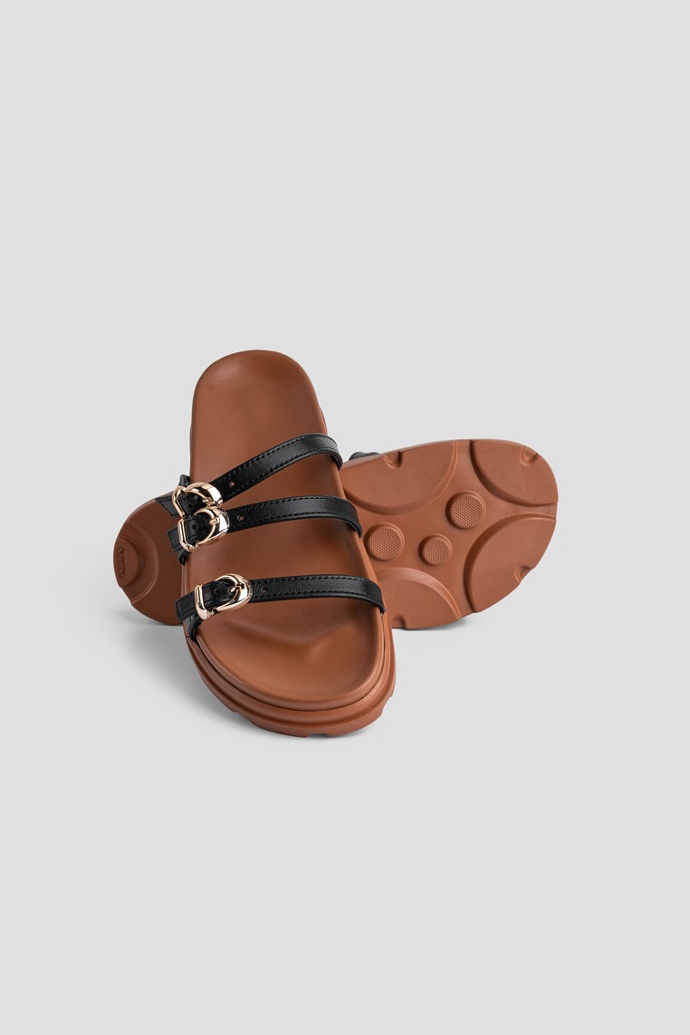 Шльопанці шкіряні жіночі shoeslovers.com.ua