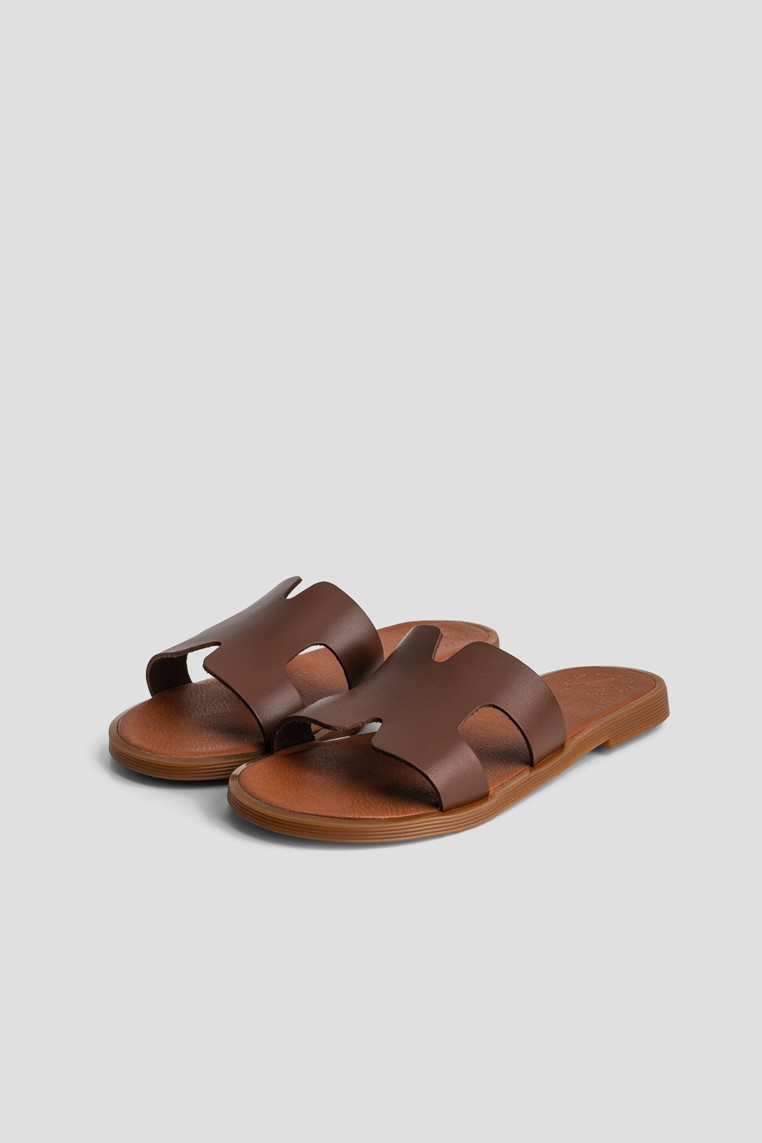 Шльопанці шкіряні жіночі shoeslovers.com.ua