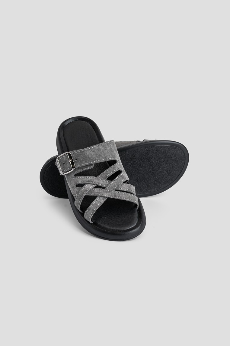 Шльопанці шкіряні жіночі shoeslovers.com.ua