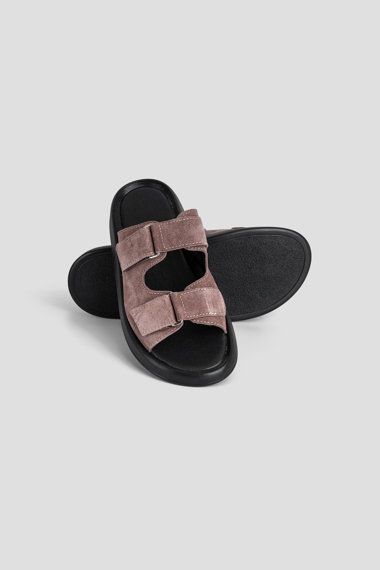 Шльопанці шкіряні жіночі shoeslovers.com.ua