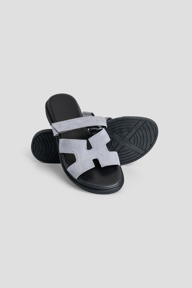 Шльопанці шкіряні жіночі shoeslovers.com.ua