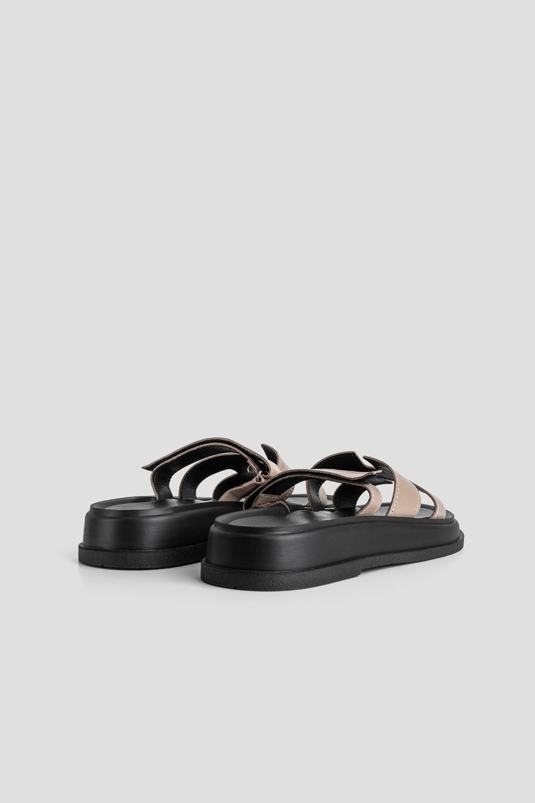 Шльопанці шкіряні жіночі shoeslovers.com.ua