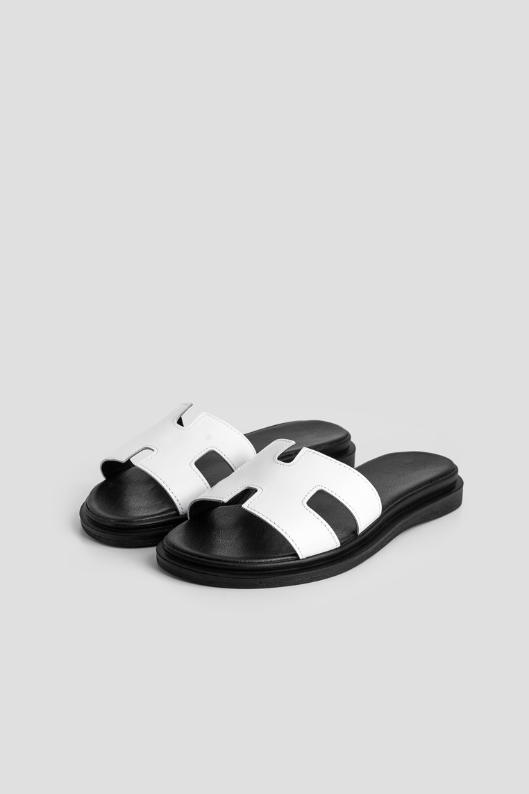 Шльопанці шкіряні жіночі shoeslovers.com.ua