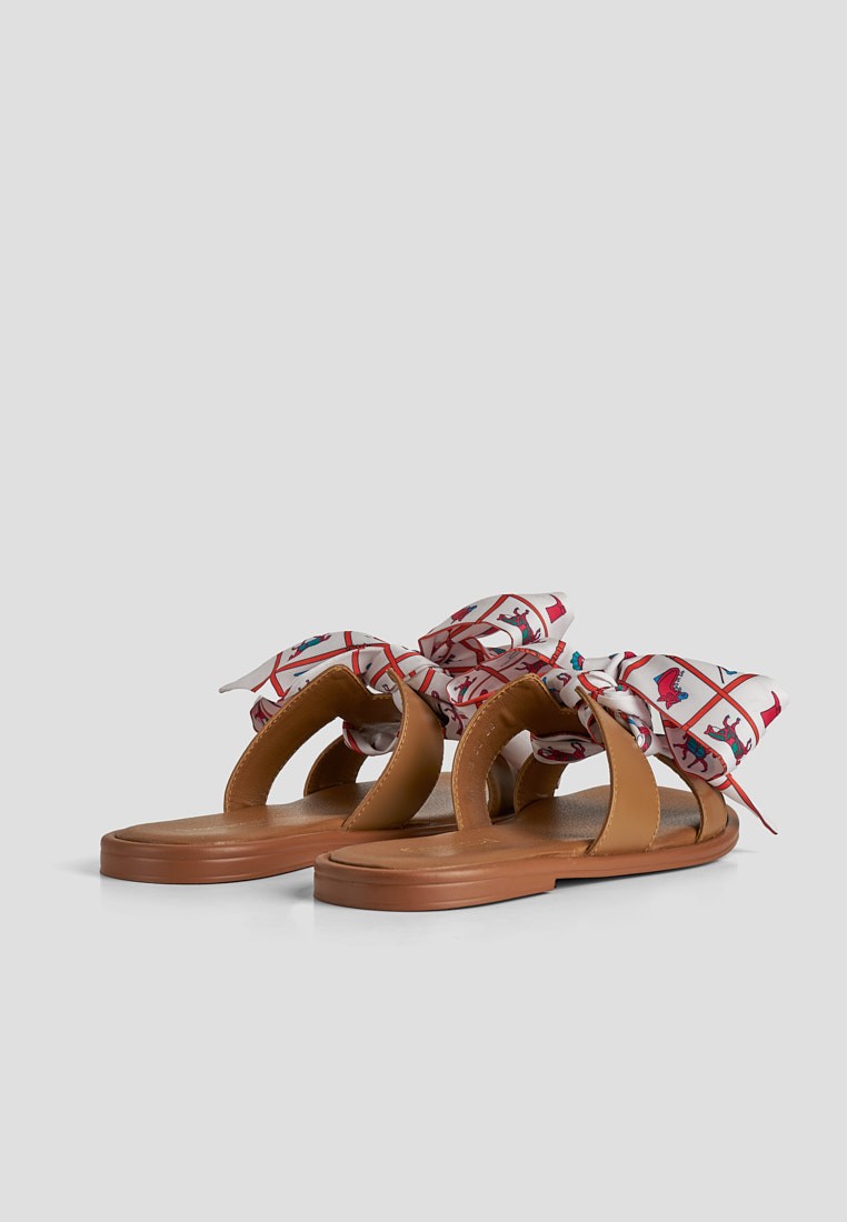 Шльопанці шкіряні жіночі shoeslovers.com.ua