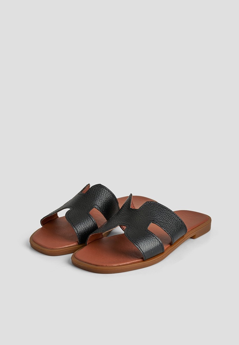 Шльопанці шкіряні жіночі Vzuttya.UA