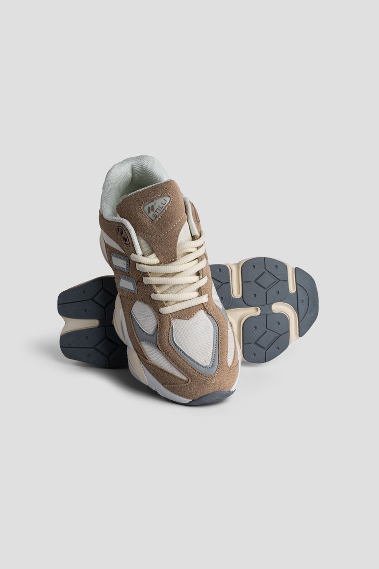 Кросівки шкіряні жіночі shoeslovers.com.ua