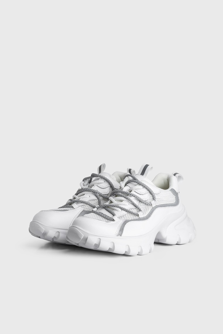 Кросівки шкіряні жіночі shoeslovers.com.ua