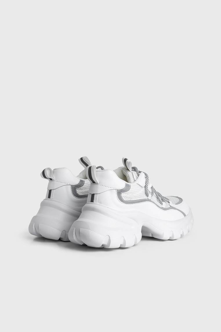 Кросівки шкіряні жіночі shoeslovers.com.ua