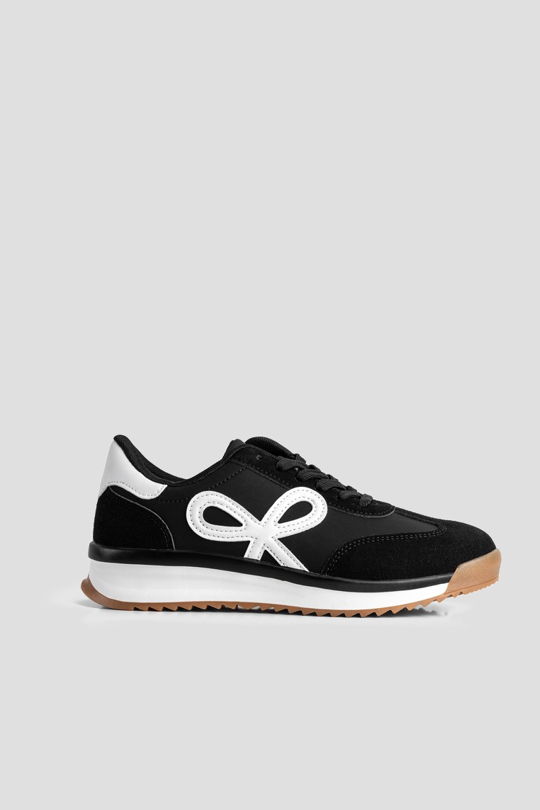 Кросівки шкіряні жіночі shoeslovers.com.ua