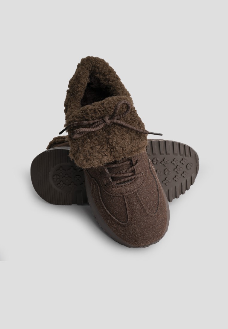 Кросівки з хутром жіночі shoeslovers.com.ua