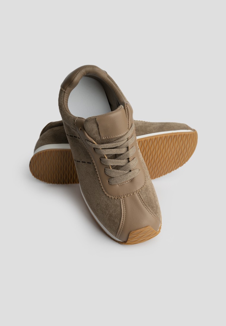 Кросівки жіночі shoeslovers.com.ua