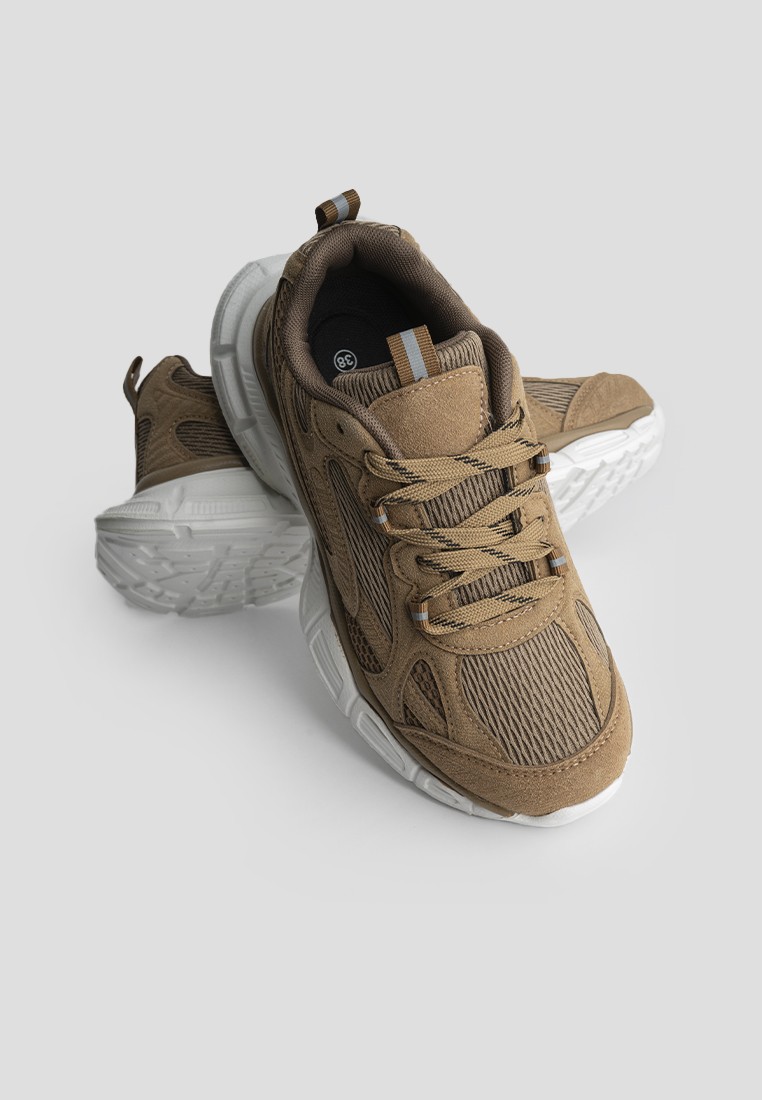 Кросівки жіночі shoeslovers.com.ua