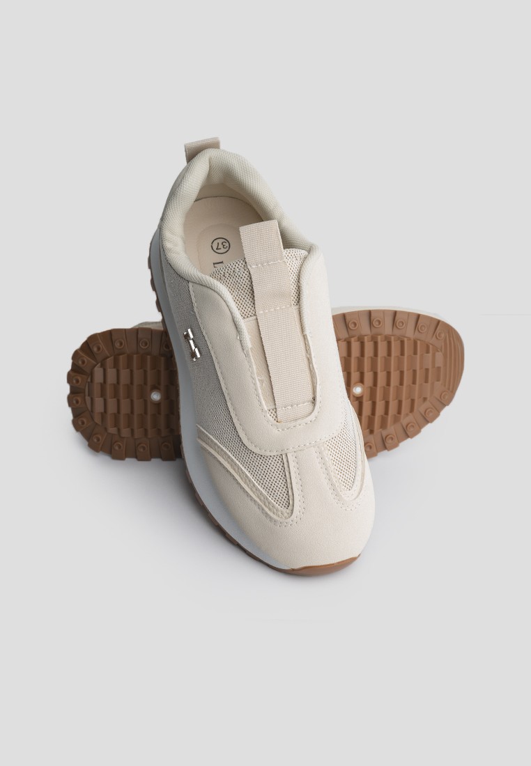 Кросівки жіночі shoeslovers.com.ua