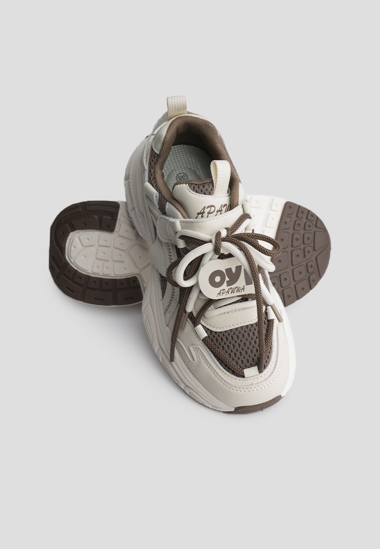 Кросівки шкіряні жіночі shoeslovers.com.ua