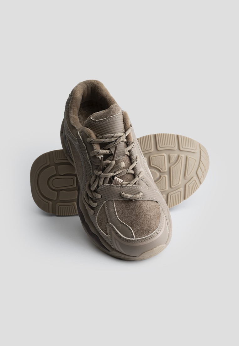 Кросівки жіночі shoeslovers.com.ua
