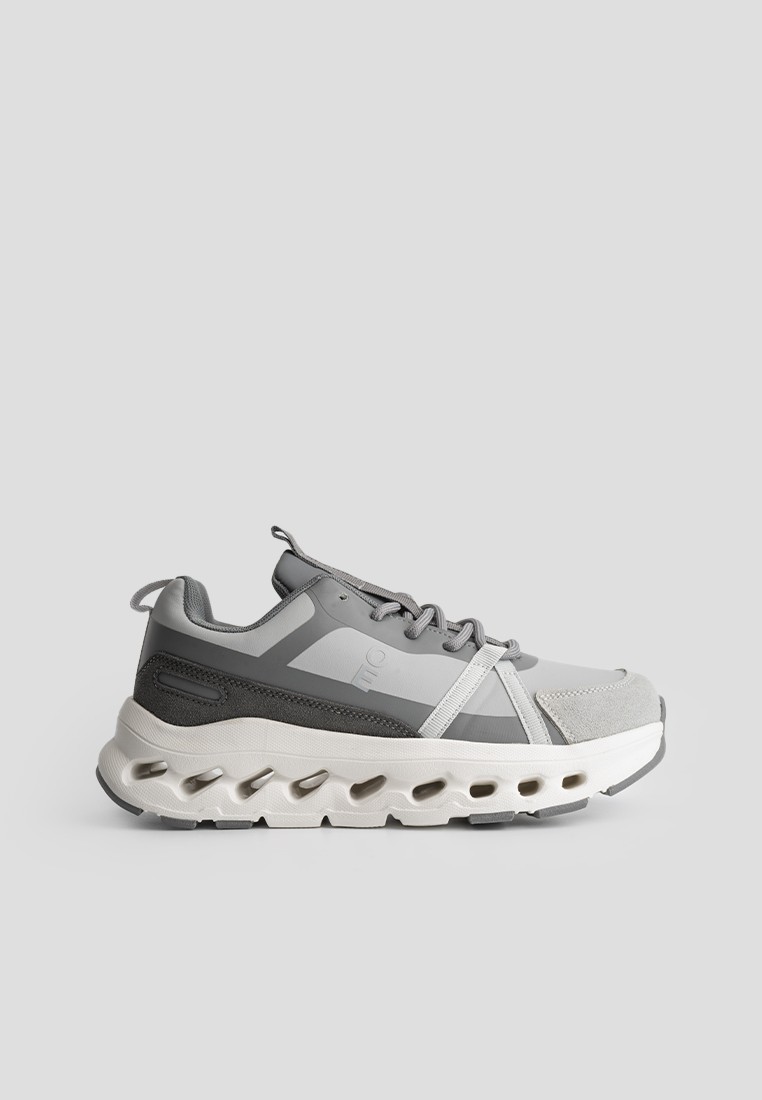 Кросівки жіночі shoeslovers.com.ua