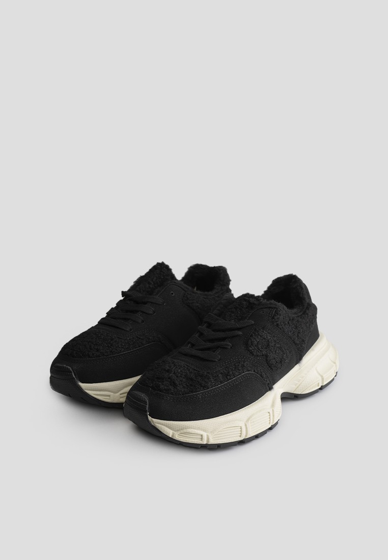 Кросівки з хутром жіночі shoeslovers.com.ua