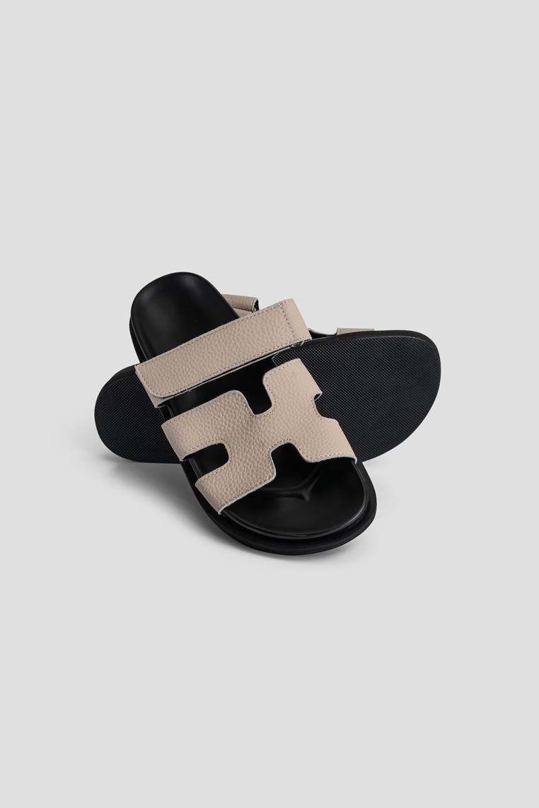 Шльопанці шкіряні жіночі shoeslovers.com.ua