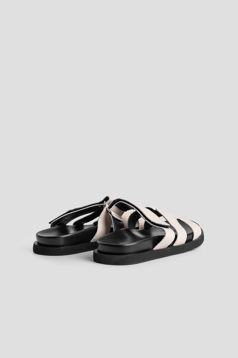 Шльопанці шкіряні жіночі shoeslovers.com.ua