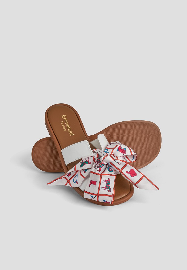 Шльопанці шкіряні жіночі shoeslovers.com.ua