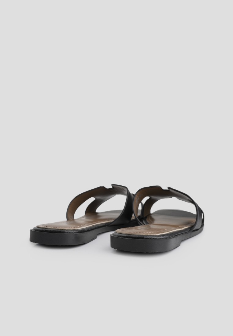 Шльопанці жіночі shoeslovers.com.ua