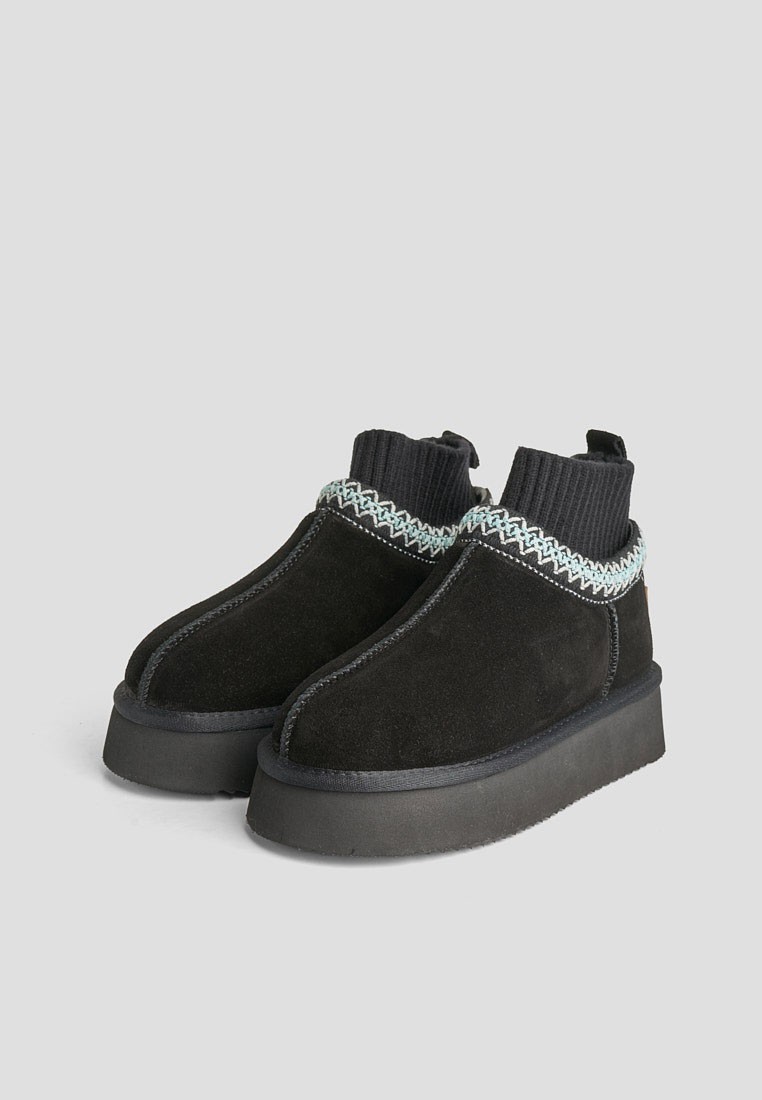 Уггі замшеві жіночі shoeslovers.com.ua