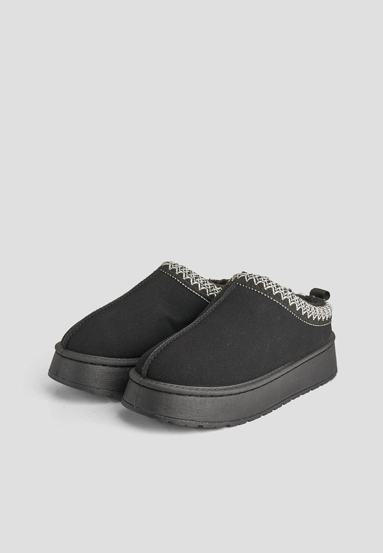 Уггі з хутром жіночі shoeslovers.com.ua