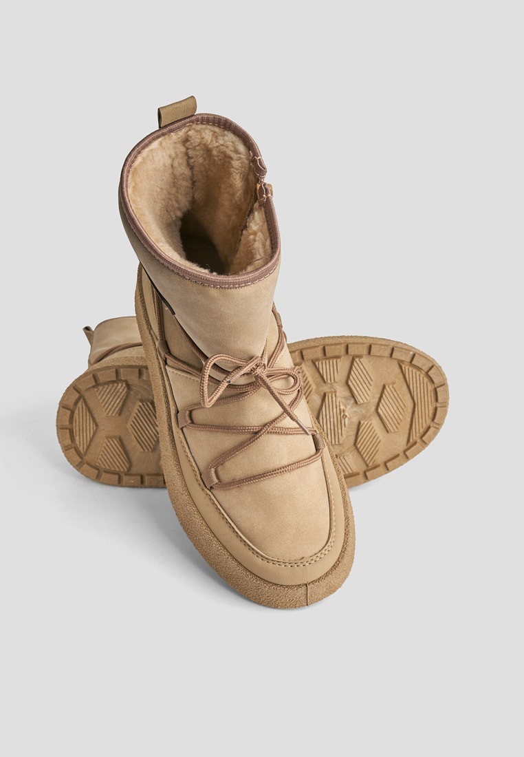 Уггі з хутром жіночі shoeslovers.com.ua